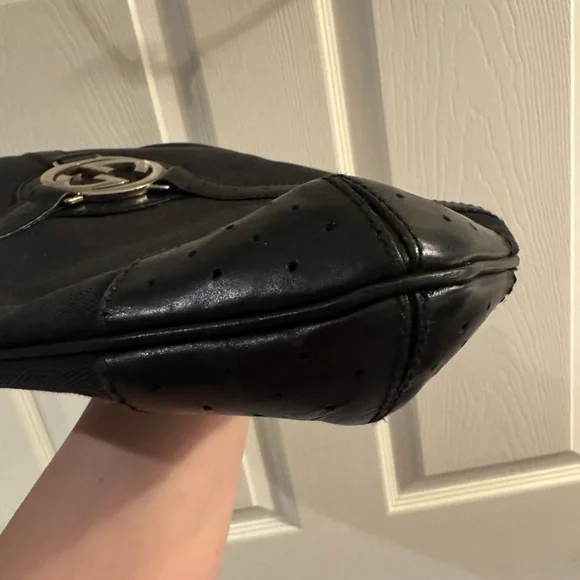 Gucci Black Shoulder Bag G Reins - Picture 5 of 14